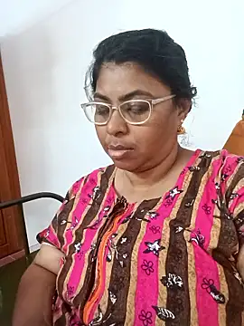 Riya-mallus online show from February 2026 07:23:02 AM