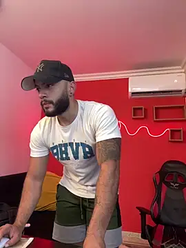 Snapshot of Mike_savage3 chatting on March 2026 12:21:02 PM Mike savage3 online show from March 2026 12:21:02 PM