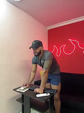 Snapshot of Mike_savage3 chatting on March 2026 12:12:02 PM Mike savage3 online show from March 2026 12:12:02 PM