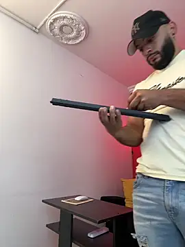 Snapshot of Mike_savage3 chatting on March 2026 12:11:02 PM Mike savage3 online show from March 2026 12:11:02 PM