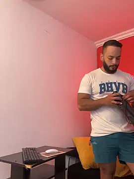 Snapshot of Mike_savage3 chatting on March 2026 12:10:02 PM Mike savage3 online show from March 2026 12:10:02 PM