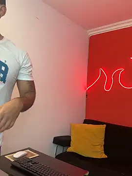 Snapshot of Mike_savage3 chatting on March 2026 12:08:01 PM Mike savage3 online show from March 2026 12:08:01 PM