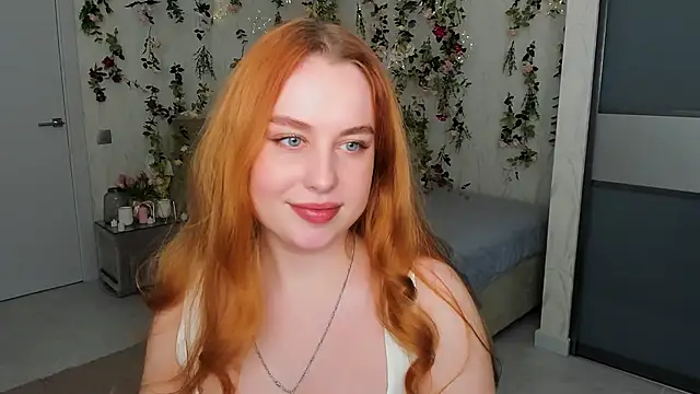 Snapshot of AirySilhouette chatting on December 2025 10:02:01 AM AirySilhouette online show from December 2025 10:02:01 AM