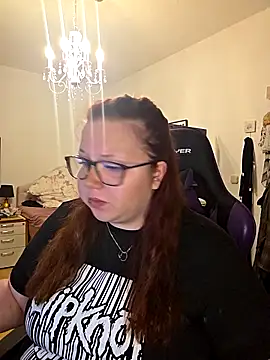 Snapshot of NaughtyNiia chatting on December 2025 05:40:02 PM NaughtyNiia online show from December 2025 05:40:02 PM