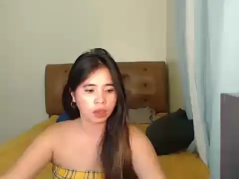 Snapshot of prettyELLE chatting on April 2026 06:55:01 AM prettyELLE online show from April 2026 06:55:01 AM