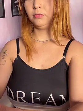 melyssaa23 online show from April 2026 02:30:01 PM