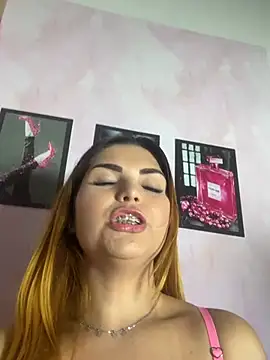 melyssaa23 online show from April 2026 02:27:02 AM
