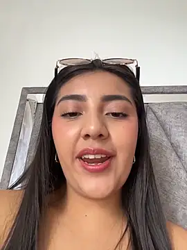 Snapshot of Sammyy_torres chatting on March 2026 04:58:01 PM Sammyy torres online show from March 2026 04:58:01 PM