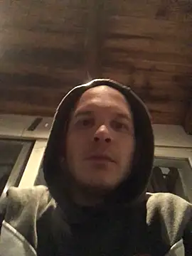 Spielzeugtwink online show from December 2025 11:12:01 PM