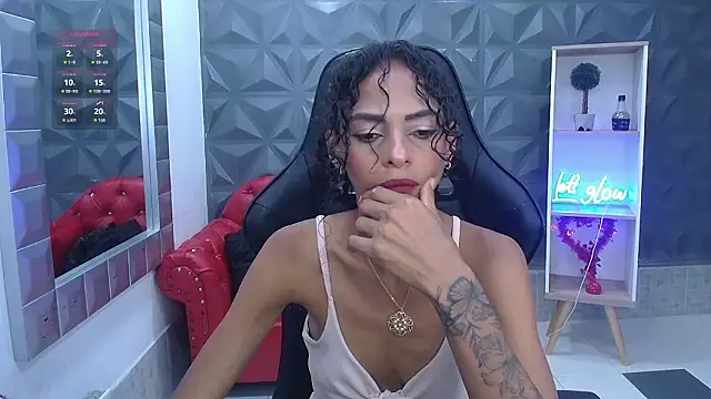 becky lynch 102 online show from March 2026 12:54:01 PM