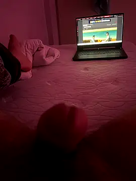 Snapshot of darknebula80 chatting on December 2025 09:52:01 PM darknebula80 online show from December 2025 09:52:01 PM