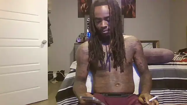 Snapshot of TattedRasta2x0 chatting on November 2025 04:12:01 AM TattedRasta2x0 online show from November 2025 04:12:01 AM