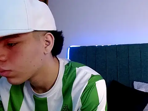 Lincon Ale online show from December 2025 08:37:02 PM