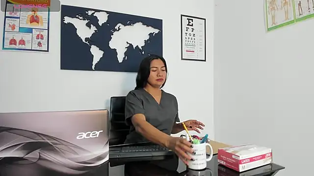 Snapshot of Nanku_Na chatting on December 2025 01:27:01 PM Nanku Na online show from December 2025 01:27:01 PM