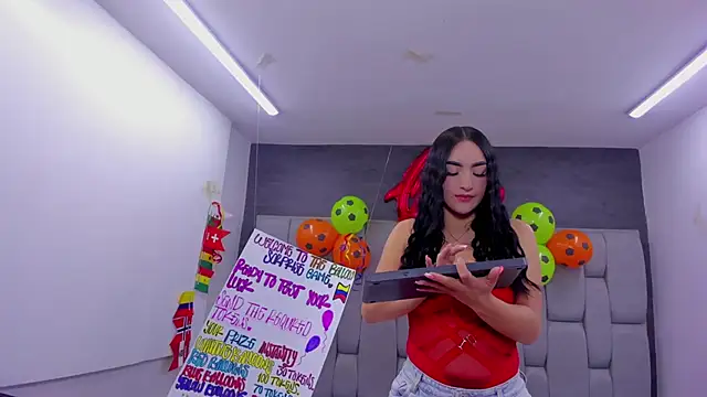 Sarita Ass online show from June 2026 04:48:01 AM