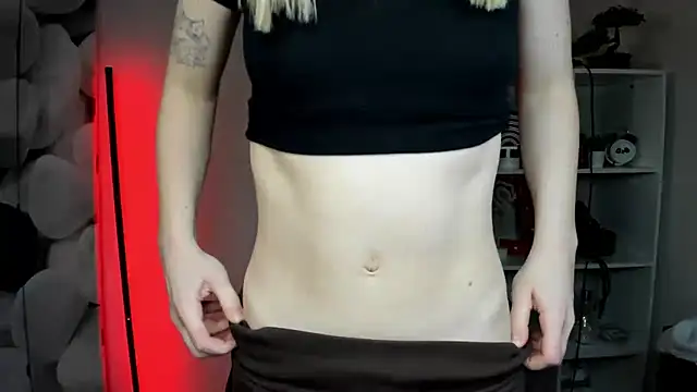 EvelynBlond online show from February 2026 01:26:02 PM