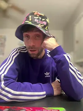 strippingmale1 online show from February 2026 04:41:02 AM