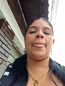 Snapshot of Layla-daring chatting on December 2025 08:02:02 PM Layla-daring online show from December 2025 08:02:02 PM