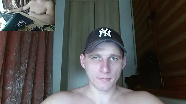 Poliglotjoe1 online show from March 2026 09:20:02 PM