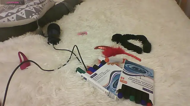 Snapshot of LisaHoneyLisa chatting on December 2025 06:06:01 PM LisaHoneyLisa online show from December 2025 06:06:01 PM