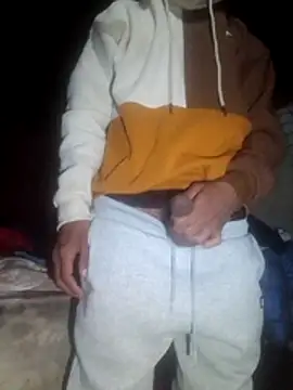 Eezxxx online show from February 2026 10:28:02 PM