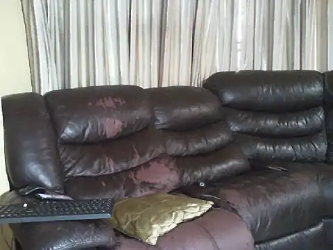 Chubby-Goddess online show from January 2026 06:28:01 AM