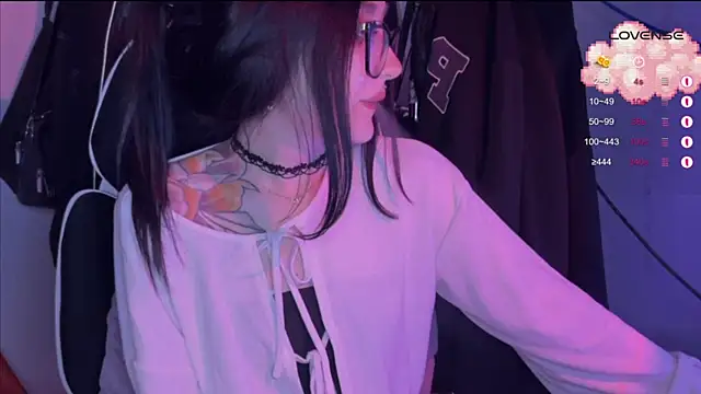 yes please1 online show from November 2025 12:27:01 PM