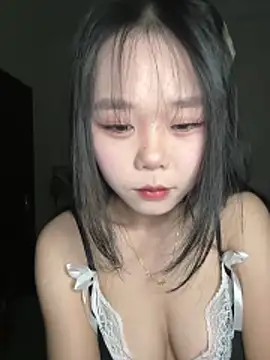 Kiee-lee online show from February 2026 04:49:01 PM