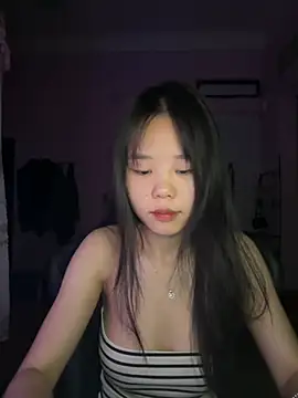 Kiee-lee online show from May 2026 10:29:01 PM