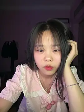 Kiee-lee online show from May 2026 03:42:02 PM
