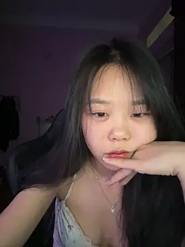Kiee-lee online show from May 2026 04:58:02 PM
