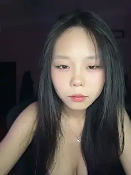 Kiee-lee online show from June 2026 02:03:02 PM