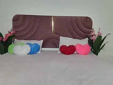 Husan-e-Jasmine online show from February 2026 07:32:02 PM