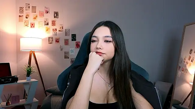 Snapshot of Vexorine chatting on February 2026 07:26:02 PM Vexorine online show from February 2026 07:26:02 PM