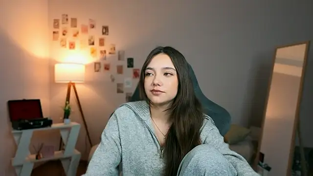 Snapshot of Vexorine chatting on March 2026 10:15:01 PM Vexorine online show from March 2026 10:15:01 PM