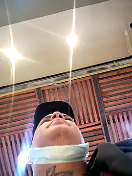 Teo Vanegass online show from December 2025 01:30:01 PM