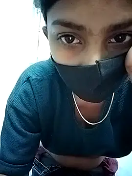 Snapshot of Miss_tinaaa chatting on December 2025 10:46:02 AM Miss tinaaa online show from December 2025 10:46:02 AM