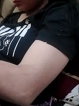 Priya Sharma04 online show from March 2026 05:51:01 PM