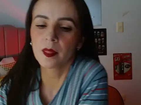 Juliana  lx online show from April 2026 02:26:01 PM