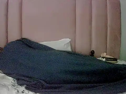 Snapshot of Cherrydollx chatting on March 2026 05:44:01 AM Cherrydollx online show from March 2026 05:44:01 AM