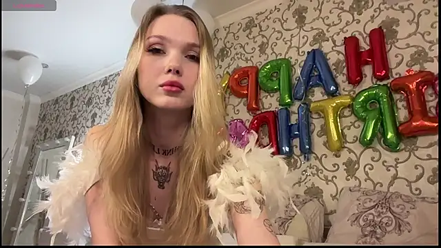 Amelly 04Sun online show from December 2025 06:23:01 PM