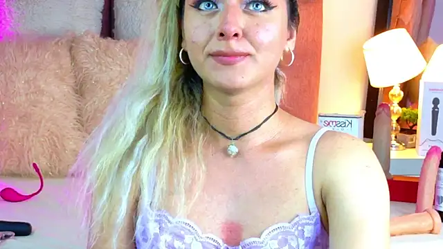 Lunitaa Diva online show from February 2026 04:16:02 PM