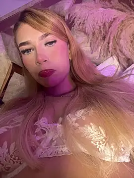 valeryfox   online show from December 2025 12:18:02 AM