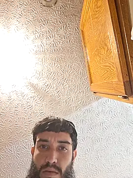 Snapshot of chupamelobiennn chatting on April 2026 05:22:01 AM chupamelobiennn online show from April 2026 05:22:01 AM
