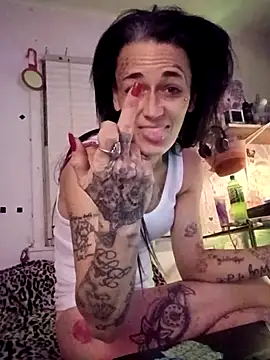 Snapshot of chaoticluvbug chatting on February 2026 01:42:02 AM chaoticluvbug online show from February 2026 01:42:02 AM