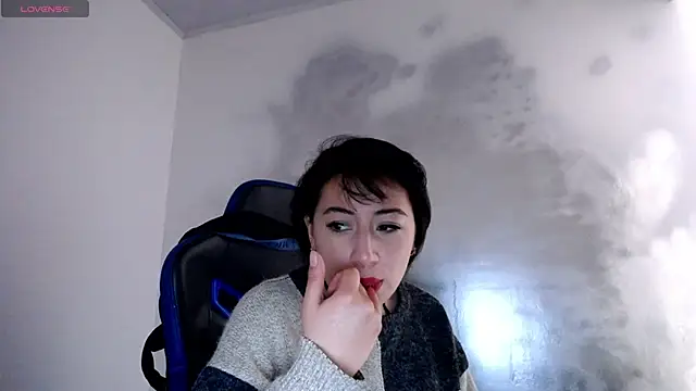 Snapshot of luisa_homes chatting on February 2026 06:20:01 PM luisa homes online show from February 2026 06:20:01 PM