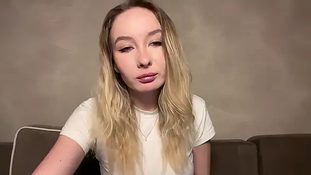 Snapshot of keeendall chatting on December 2025 07:52:01 PM keeendall online show from December 2025 07:52:01 PM