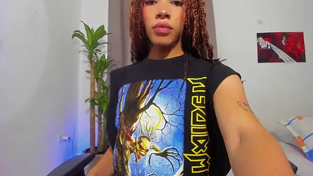 Snapshot of Catty_Noir chatting on December 2025 07:55:01 PM Catty Noir online show from December 2025 07:55:01 PM