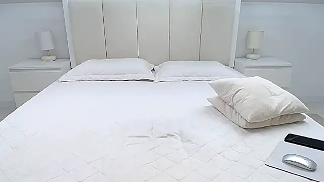 Milena29 online show from September 2025 04:56:01 AM