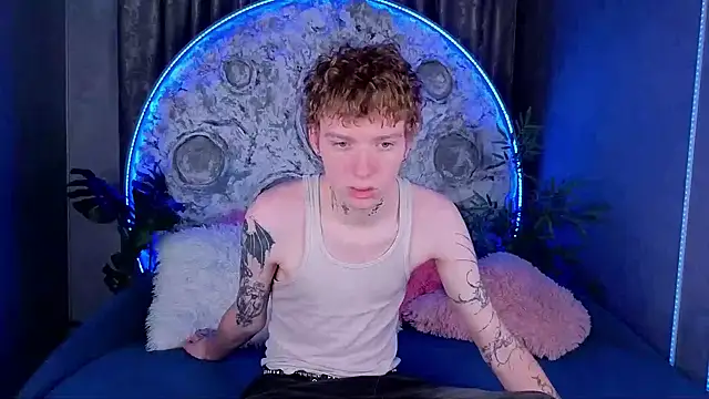 TRAVIS CLAS online show from December 2025 08:35:01 PM